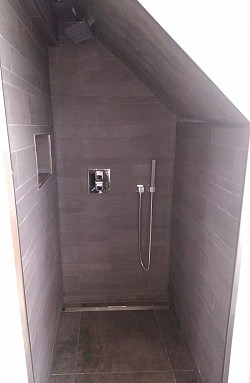 Duschnische Dachbodenausbau
